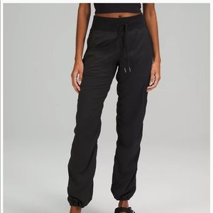 Lululemon mid-rise dance studio pant size 4 black